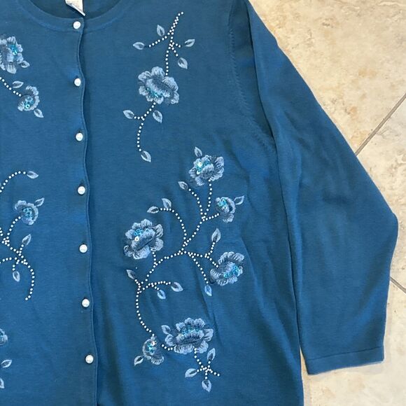 Dress Barn Vintage Embellished Studded Cardigan Sweater Blue Flowers Size 18/20 - Picture 7 of 8